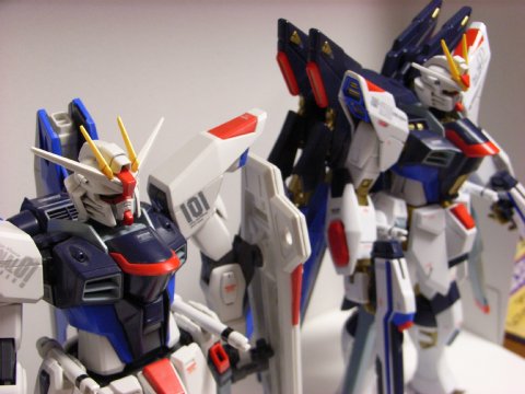 MG ストライクフリーダムガンダム