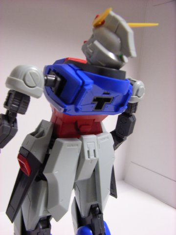 MG デスティニーガンダム