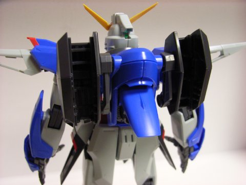 MG デスティニーガンダム