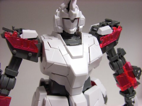 MG ユニコーンガンダム