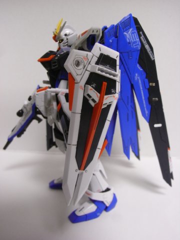 RG フリーダムガンダム