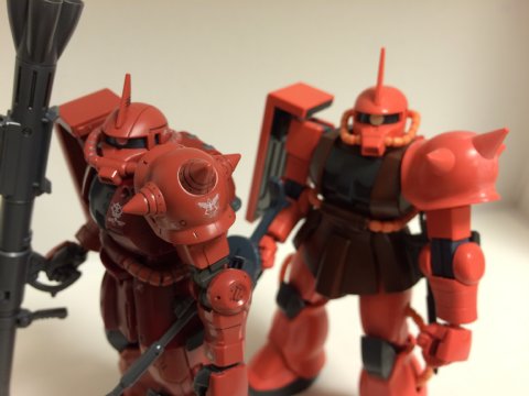 HG シャア専用ザクII