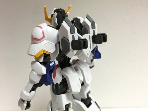 HG ガンダムバルバトス