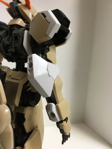 1/100 ガンダムグシオン