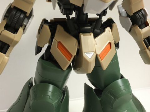 1/100 ガンダムグシオン