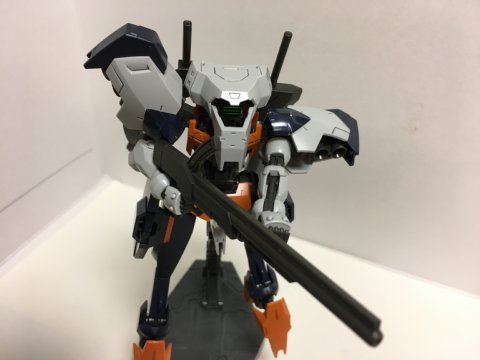 HG ユーゴー